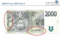 Bankovka 2000 Kč série E z roku 2007 s bezpečnostními prvky